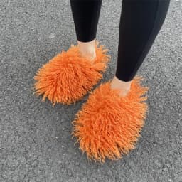 New Design Flat Bottom Fluffy Fuzzy Shoes Long Sheepskin Slide Women Faux Mongolian Fur Slippers y2k Winter Fashion Warm Shoes