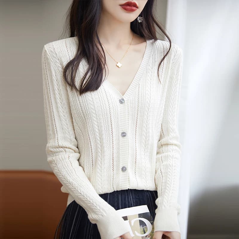 100% Cotton Spring/Summer Hollow v Neck Long Sleeved Sun Proof Air-Conditioned Shirt, Comfortable Fashionable Cardigan
