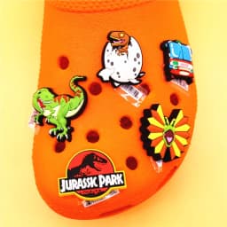 Original 1pcs Dilophosaurus PVC Shoe Charms Accessories Decorations Jurassic Dinosaurs Bus Designer Shoe Clips Buckle Kids Gifts