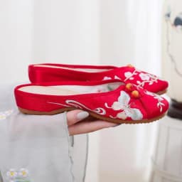 Ethnic Embroidered Satin Slippers for Women Summer Vintage Slides Ladies Dress Shoes Female Closed Toe Backless Sandals