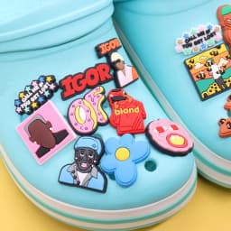 New Arrival 1-18PCS Hip Hop Man Singer PVC Flowers Shoe Decoration Adult Garden Sandals Charms for Backpack Clogs