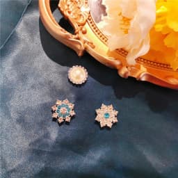 Shiny Rhinestone Sticker Shoes Decorative Patch Stickers Creative DIY Canvas Sports Shoes with Shoes Stickers Shoes Accessories
