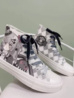 Amy and Michael Original Design Kawaii Girls Students Hand Painted Canvas Shoes Fashion Anime Woman Vulcanize Shoes High Tops