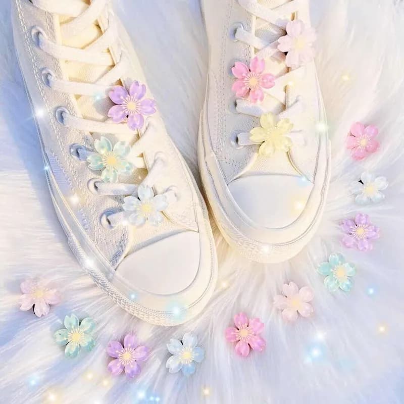 1 PC Flowers Shoe Buckle Shoelaces Decorative Clip Shoe Charm Trend Creative Cute Sneaker Canvas Cartoon DIY Shoes Accessories