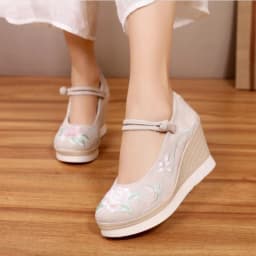 Vintage Embroidered Cotton Fabric Women Wedge Pumps Platform Mary Jane High Heels Ladies Spring Summer Sandals Retro Dance Shoes