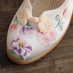 Women Vintage Pearls Ankle Strap Pump Ladies Ethnic Embroidered High Heels Spring Mary Jane Block Heel Dress Shoes for Female