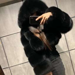 Women‘s Fur Jacket 2022 Autumn Winter Thick Coats Lady Faux Fur Coat Female Fluffy Zip Warm Outerwear Women Short Teddy Jackets