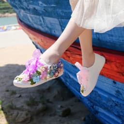 Women's Vulcanized Shoes Hand-Made Creative Sneakers Women Fashion Flowers Canvas Shoes Casual Flat Shoes Loafers Size 35-44