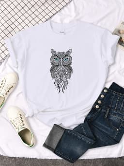 Female t-Shirt Womens Blue Eyed Owl Animal Picture Printing Clothes Women's Oversized Casual Slim T-Shirt Japan Style Tees