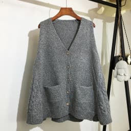 V-neck Pocket Knitted Sweater Vest Women Loose Single-breasted Sleeveless V-neck Solid Color Sweater Vest Femal Spring