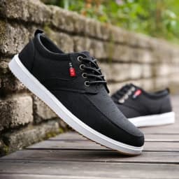 Odor Resistant Canvas Shoes Men Casual Sneakers Slip On Trainers Male Summer Breathable Espradilles Man Black Plimsolls Shoes