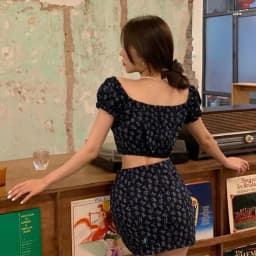KPOP Dress Sweet Shorts Sets Broken Flower Skirts Exposed Navel Two Piece Set Women Split Skirt Puff Sleeve 2 Piece Sets 2022