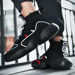 Spring New Men Running Shoes Non Slip Fashion Sneakers Breathable Mesh Soft Sole Casual Athletic Walking Shoes Large Size 39-48
