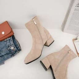 Woman Sock Ankle Boots 2026 Spring Autumn Pointed Toe Low Heel Elastic Flock Black Comfortable Booties Lady Shoes Big Size 42 43