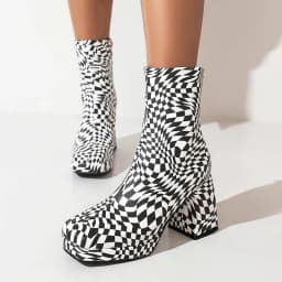 Checkerboard Pattern Square Toe Chunky Heel High-Top Women's Boots Plaid Pattern Catwalk Shoes Zip Plush Inner Winter Short Boot