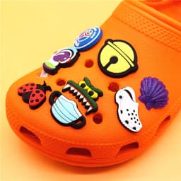 Original PVC Cute Ladybug Shoe Ornament White Sandals Charms Decorations Mask Shape Shoes Buckle Accessories Brooch