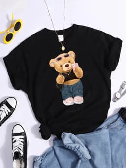 Street Teddy Bear Selfie Swag Girl T-Shirt Vintage Round Neck T-Shirt Vintage Hipster Tshirts Essential Soft Women Tee Shirts