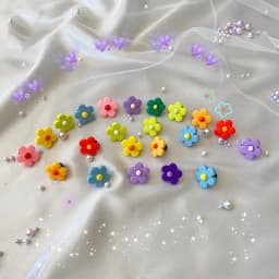 1 Pair/2pc Shoelaces Decoration Flower Clip Shoe Buckle Cute Sneaker Canvas Cartoon Shoe Charm Trend Color Shoe Laces Accesories