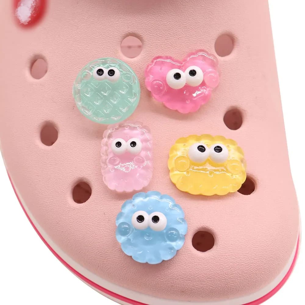 New Arrival 1Pcs Resin Pink Heart Shoe Charms Colorful Balls Accessories Kids Shoes Buckle Decoration For Children Present