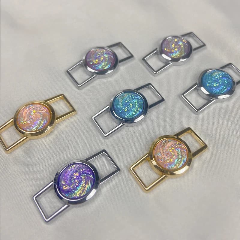 1 Pair Nebula Printed Shoelaces with Metal Buckle Charms, Decorative Shoe Accessories for Men & Women Sneakers
