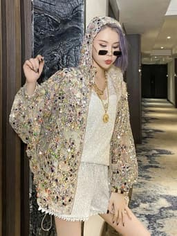 AmaxluluE 2025 Summer British Streetwear Ladies Sequins Hooded Loose Jackets Women Vintage Zippers Coats Female Big Size Clothes