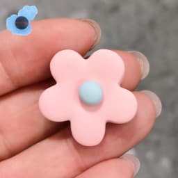 Single Sale Resin Sunflowers Charms Garden Shoe Accessories 3D Shoes Decoration Fit Holes Wristbands Kid‘s Girl's Gift