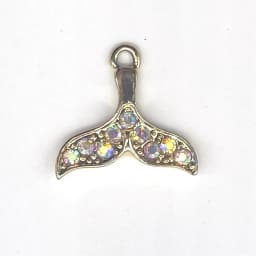 1PCS Shoes Charms Designer Charm Bling Rhinestone Girl Gift Glow Clog Decoration Metal Love Butterfly Shoe Accessories