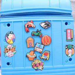 1PCS China Classical Lantern Carp Shoes Charms Accessories Buckle Clog Shoe Decorations DIY Wristbands Kids Party Gift