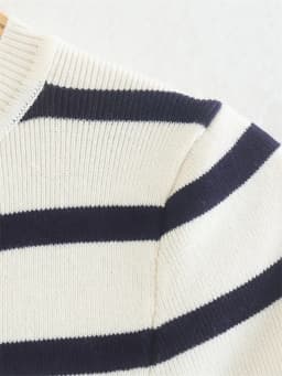 KEYANKETIAN women's round neck short-sleeved knitted striped shirt summer new British style tight short fashion pullover top