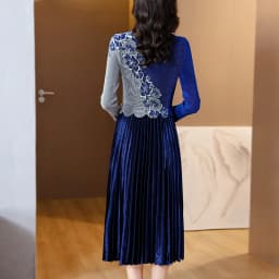 Mike Pleated Magic Dress 2023 New Women's O-Neck Retro Print Elastic Waist Wrap for Slim and Relaxed Oversized Long Dress