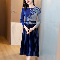 Mike Pleated Magic Dress 2023 New Women's O-Neck Retro Print Elastic Waist Wrap for Slim and Relaxed Oversized Long Dress