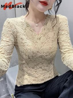 MadBlack Spring Lace Blouses European Clothes V Necks Women Blouse Niche Long Sleeve Outer Wear Workwear Bottoming Tops T33110Z