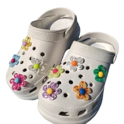Hot Sales 9pcs 5 Petal Flower Hole Shoe Charms Designer DIY Shiny Bling Shoes Decoration for Clogs Kids Boys Women Girls Gifts