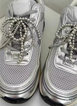 1 Pc Pearl Bow Shoe Buckle Ornaments Men Women Personality Shoelace Buckle Silver White Decorative Pendant Shoelace Accessories