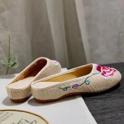 Special Offer Women's Summer Canvas Slipper Floral Embroider Breathable Casual Slides Flat Heel Walking Shoe Standard Size