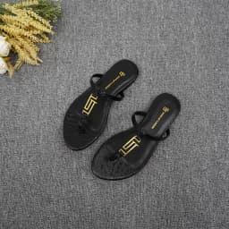 New European and American Summer Flat Heel Outdoor Solid Color Women's Slippers Luxury Popular Brand Anti slip Beach Slippers