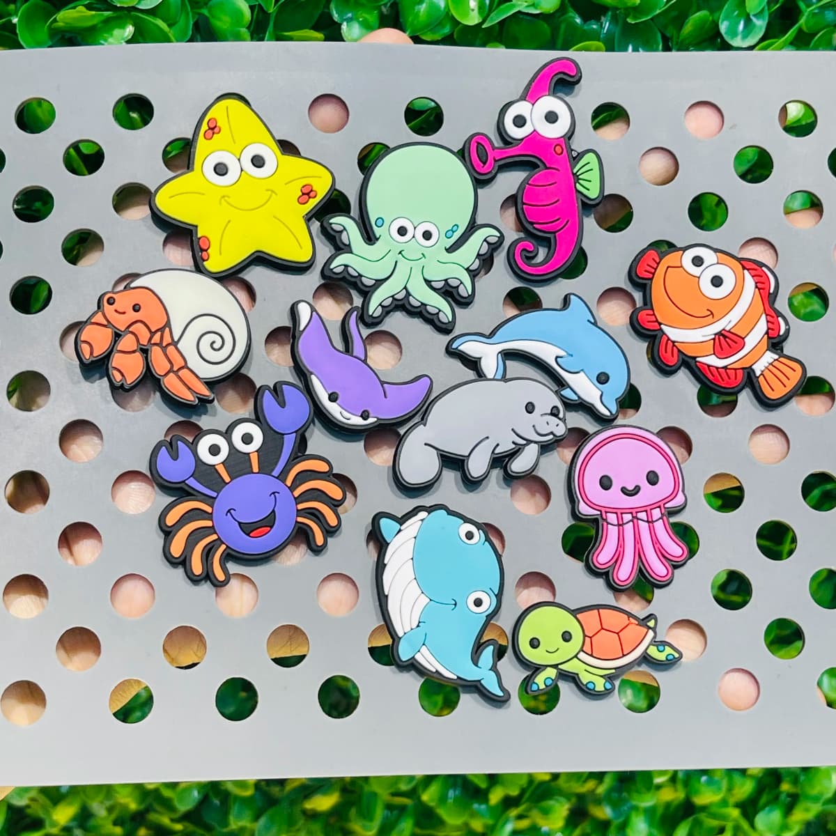 New 1-12pcs Cartoon Deep Sea Fish Turbot Hermit Crab Whale Starfish PVC Shoe Charms Sandals Shoes Decoration Slipper Accessories