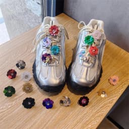 Women Sneaker Sequin Studded Flower Shoelace Clip Buckle Spicy Girl Sweet Ballet Pearl Shoe Charms Accessories Shoes Decorations