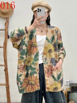 Amax LuluE 2026 Fall Womens Fashion Printed Loose Cardigans Casual V Neck Sweaters Ladies Korean Luxury Classic Cartoon Knitwear