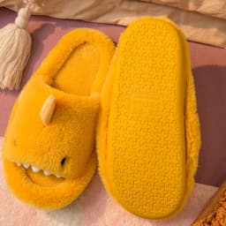 Litfun Plush Shark Slippers For Women Men Soft Furry Cotton Slippers Winter Indoor Cotton Shoes Open-Toe Non-slip Home Flip Flop