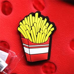 Original 1pcs Novelty Food PVC Shoe Decorations Accessories Donuts Popcorn Omelette Sandals Buckle Charms Kids Party Brand Gift
