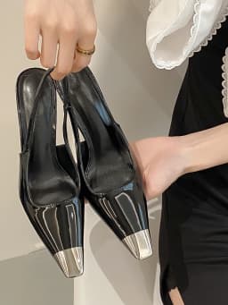 luxury women's shoes Women's Sandals With Heels Summer 2026 Leather Fashion Luxury Brand Pumps Metal Square Head High Heels shes