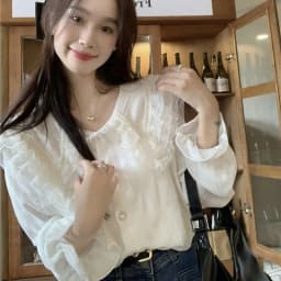 Lucyever Women's White Chiffon Blouse Spring New Sweet Lace Collar Long Sleeve Shirts Female Korean Chic Buttons Up Shirt Tops