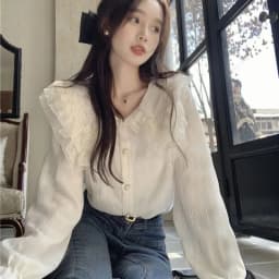 Lucyever Women's White Chiffon Blouse Spring New Sweet Lace Collar Long Sleeve Shirts Female Korean Chic Buttons Up Shirt Tops