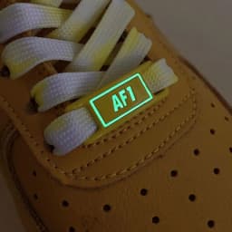 Luminous Shoelaces Buckle Glowing Metal Lock for Shoelace DIY Lace Shoe Footwear Decoration Sneaker Decorations Accessories