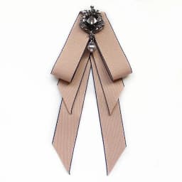 Vintage Bow Tie Cameo Ladies Head Diamond Ribbon Tassel Brooch Chic Girls Elegant Jewelry Collar Pin Girl Cravat Gift for Men