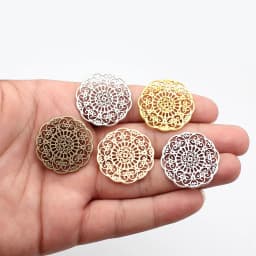 WYSIWYG 5pcs 32x32mm 5 Colors Trendy Hollow Flower Pattern Charms Pendant For Jewelry Making DIY Jewelry Findings