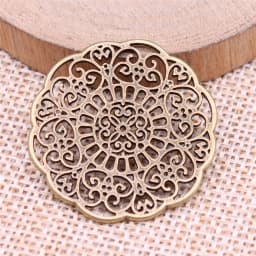 WYSIWYG 5pcs 32x32mm 5 Colors Trendy Hollow Flower Pattern Charms Pendant For Jewelry Making DIY Jewelry Findings