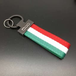 Car Styling Cars Keychain Keyring Key Holder for 500 Punto Bravo Stilo Panda Abarth 500 Car Accessories Keychain Key Ring