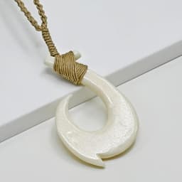 NGX121 Handmade Man Jewelry New Zealand Maori Tribes Pendant Yak Bone Fish Hook Womens Hemp Rope Weaving Necklace for Surfing